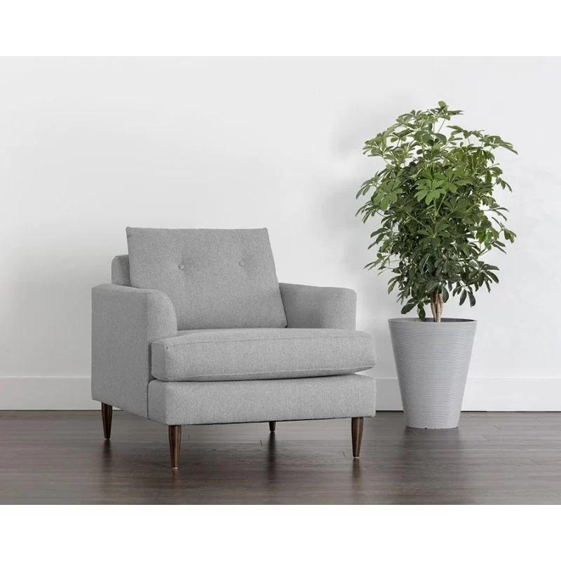 Elvas arm chair