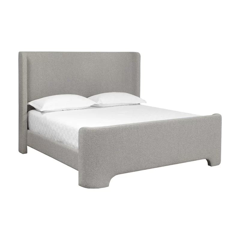 Daphne King bed