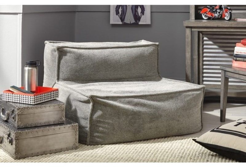 Elda accent chair